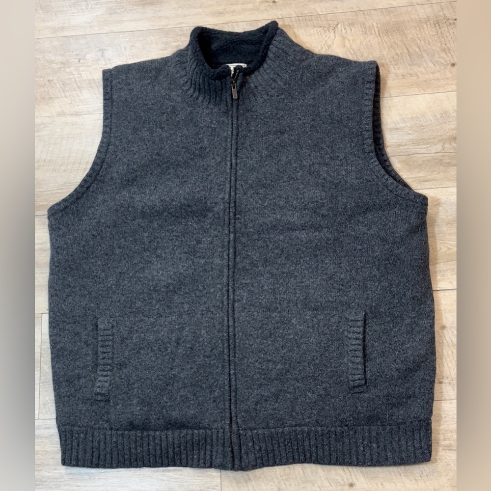 L.L. Bean Lambswool Charcoal Men's Vest